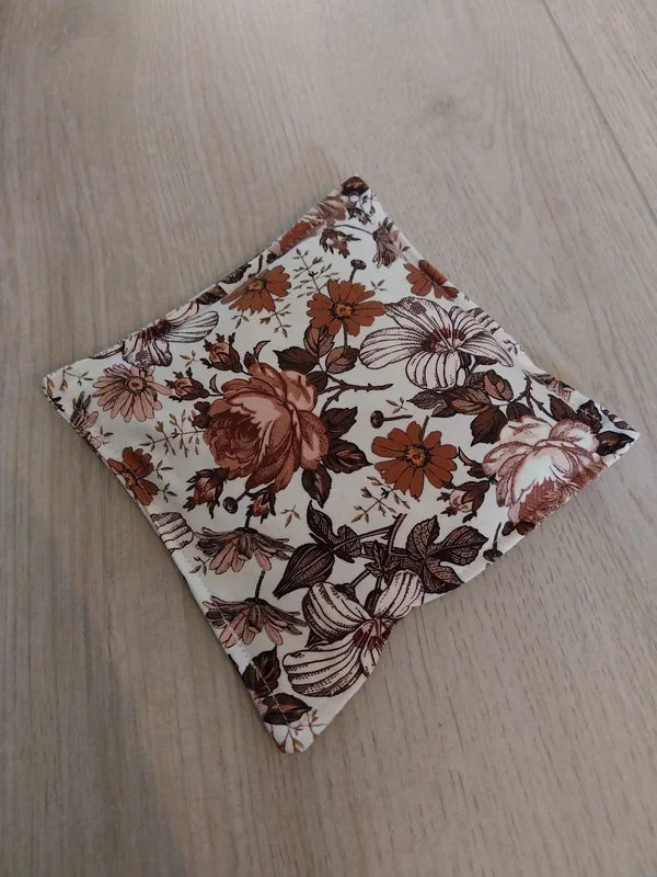Neutrale oud bloemen pittenzakje Speelgoed - Pit and play