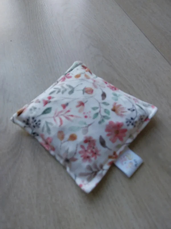 Bloemen rib pittenzakje - Pit and play