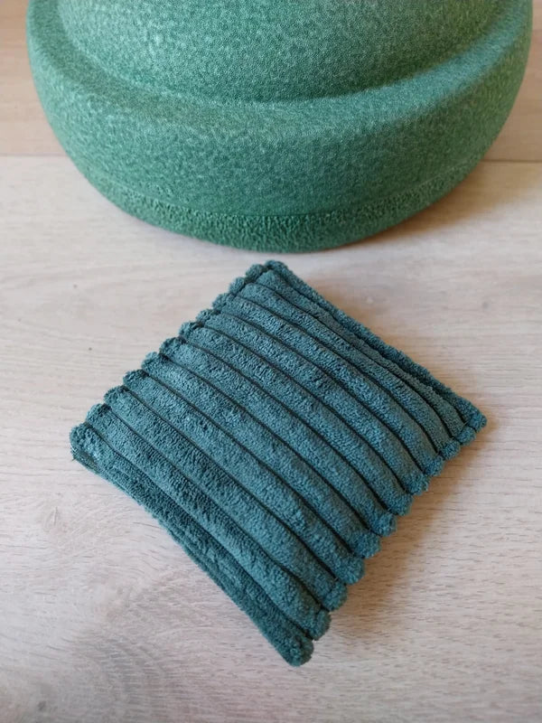 Donker groen pittenzakje Stapelstein