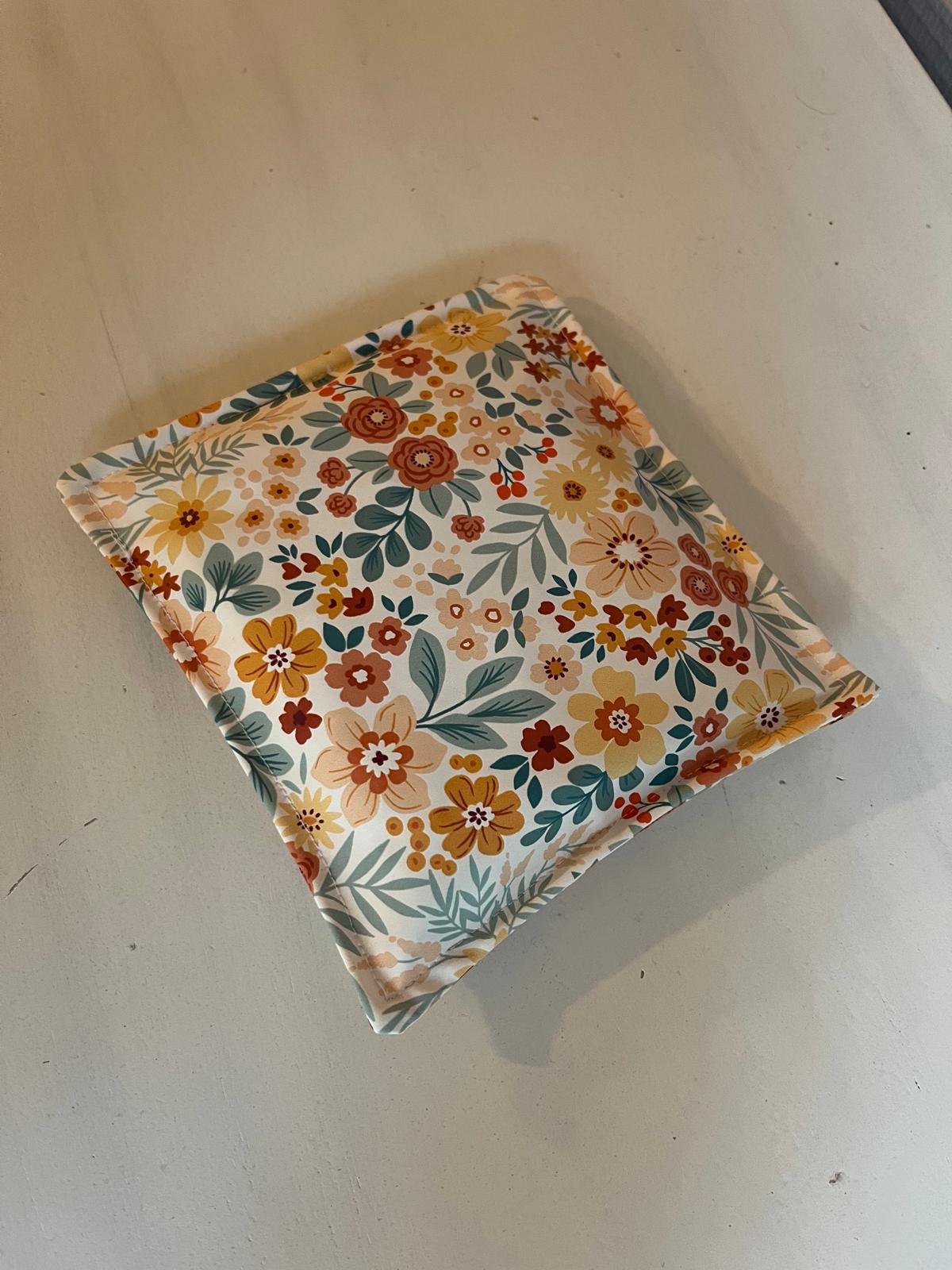 Waterafstotend pittenzakje bloemetjes
