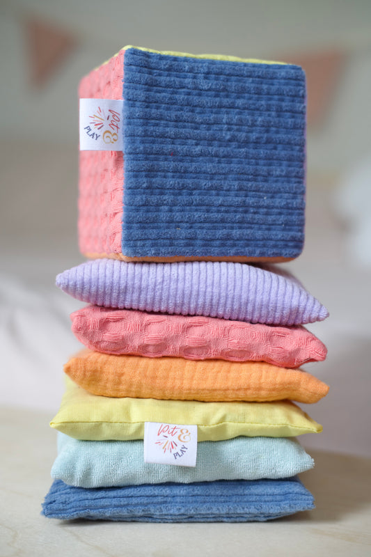 Pastel pittenzakjes + dobbelsteen pakket - Pit and play