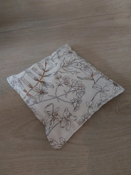 Neutraal bloemen pittenzakje