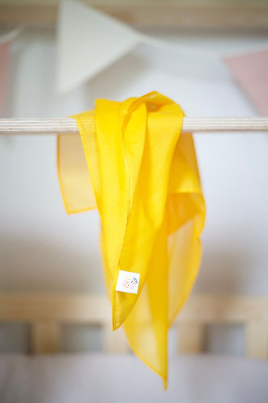 Gele speeldoek