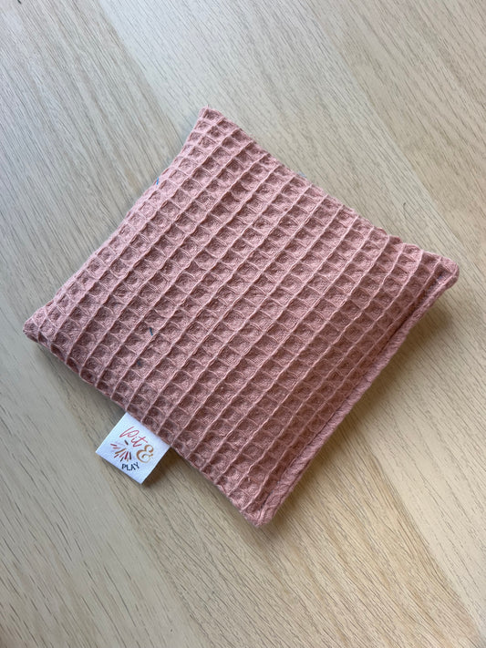 Wafelstof katoen pittenzakje oud roze