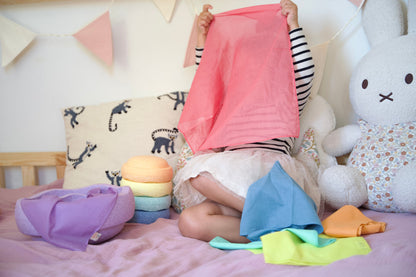 Pastel speelgoed cadeau pakket met GRATIS super confetti pittenzakje