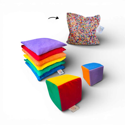Regenboog pittenzakjes + dobbelsteen + super confetti pittenzakje pakket