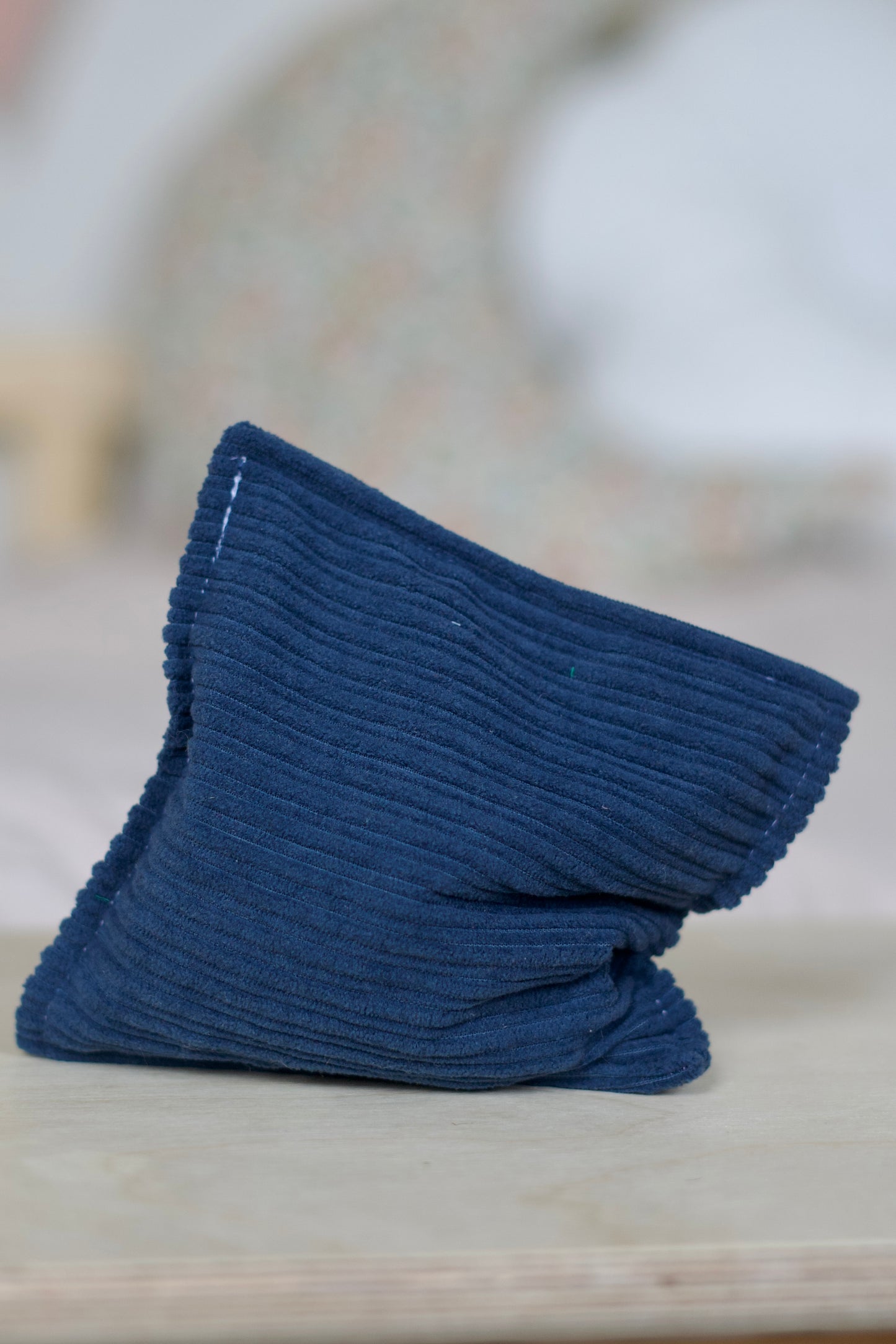 Donker blauw pittenzakje Stapelstein