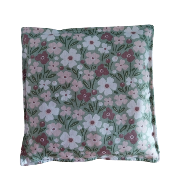 Lente bloemen pittenzakje