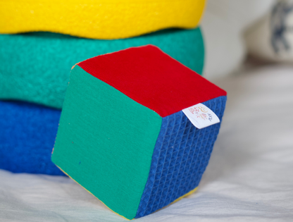 Regenboog dobbelsteen Stapelstein