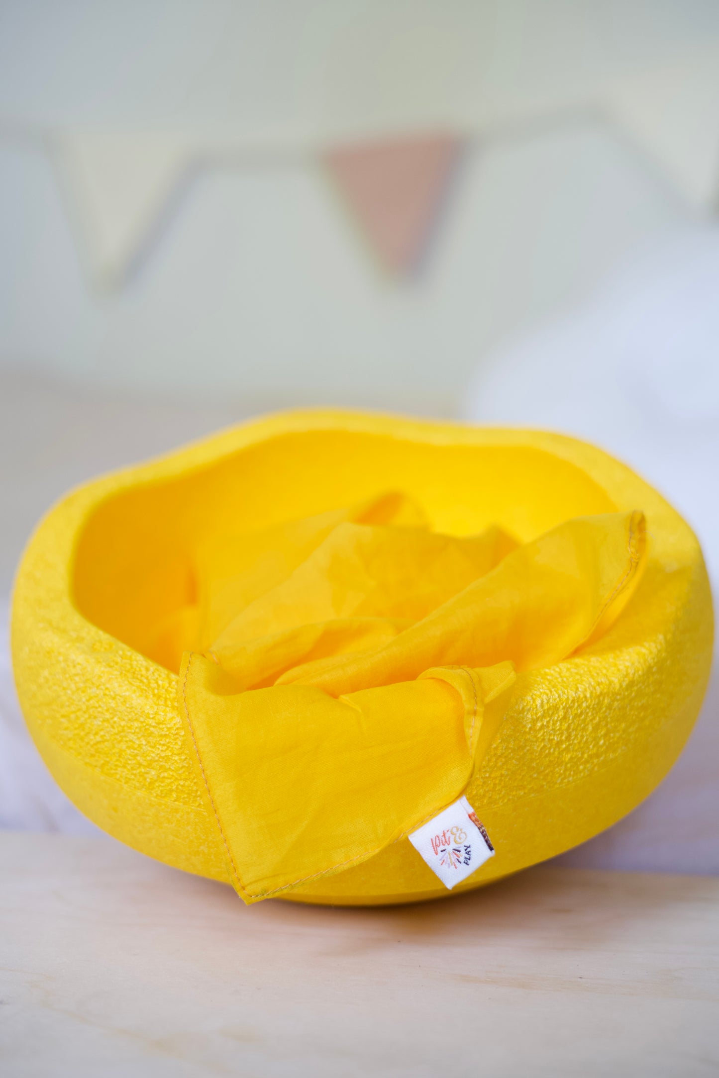 Regenboog speelgoed cadeau pakket met GRATIS super confetti pittenzakje